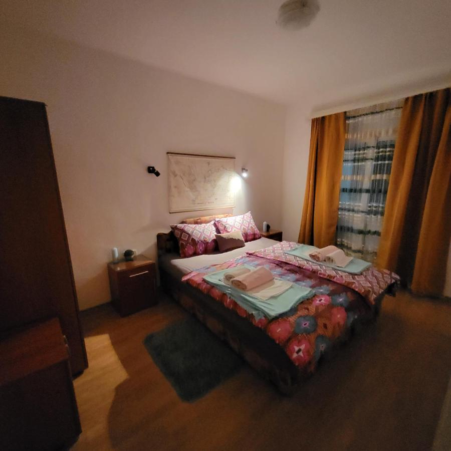 Apartmani Mia Sorajic Petrovac Kültér fotó